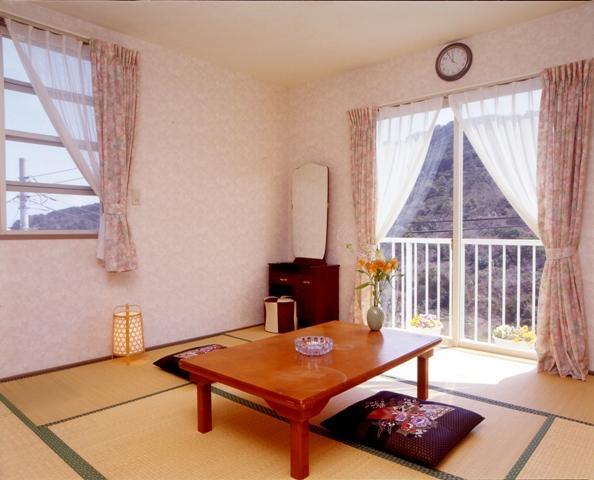 איזו K'S Room Shirahama מראה חיצוני תמונה